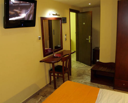 Hotel Filoxenia Chania  ภายนอก รูปภาพ